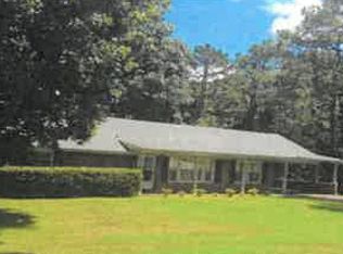 122 Hedrick Dr, Chatham, VA 24531
