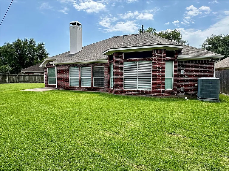 5035 Chappel Hill Dr — Photo 25