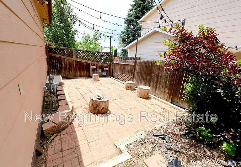 5560 Montgomery Ter — Photo 23
