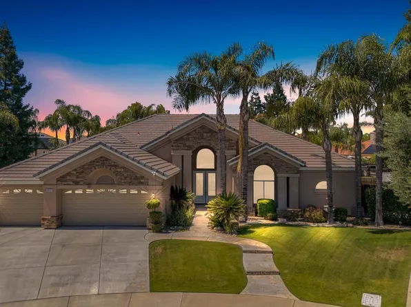 6403 Blue Tee Ct, Bakersfield, CA 93312