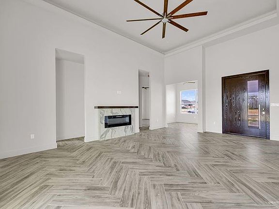 5th image of 2305 Trinity Ave