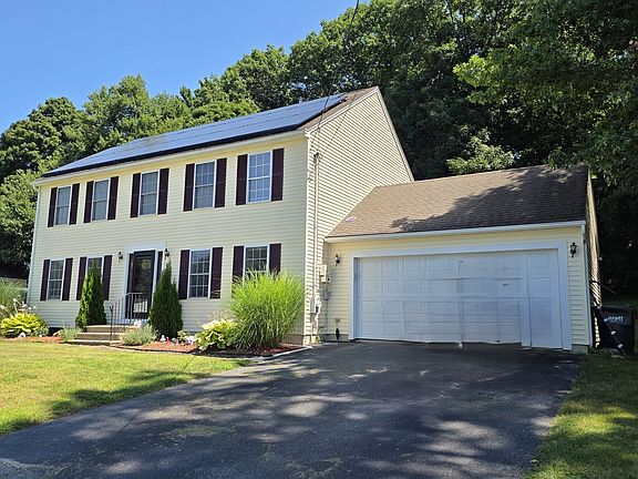 2nd image of 29 Cushing Rd