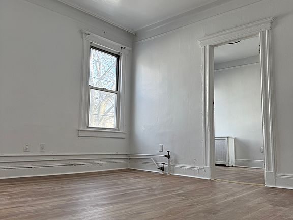 2nd image of 9620 34th Ave Floor 2