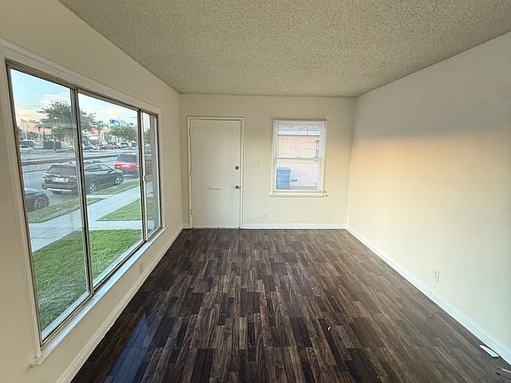 4th image of 15512 S Vermont Ave #1