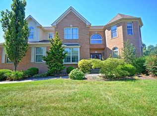 36 Skyline Cir, Sewell, NJ 08080