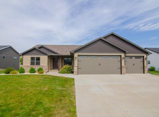 1940 Antelope Trl, Kaukauna, WI 54130