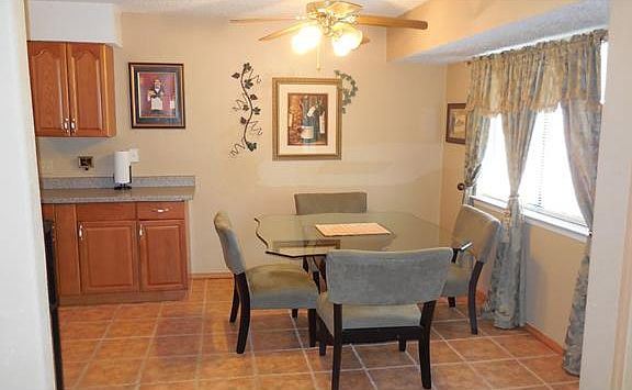 5th image of 1005 Green Meadow Dr