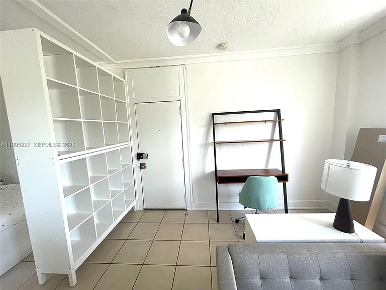 1611 Michigan Ave #27 — Photo 19