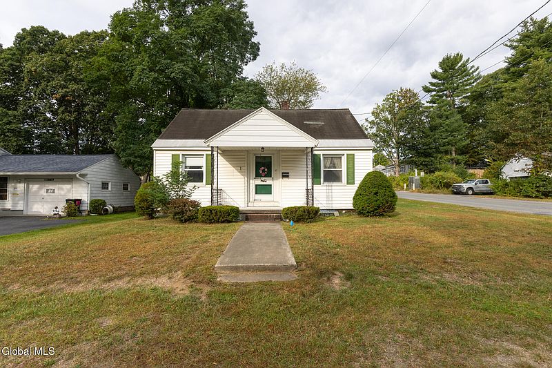 2nd image of 27 Thomas Street