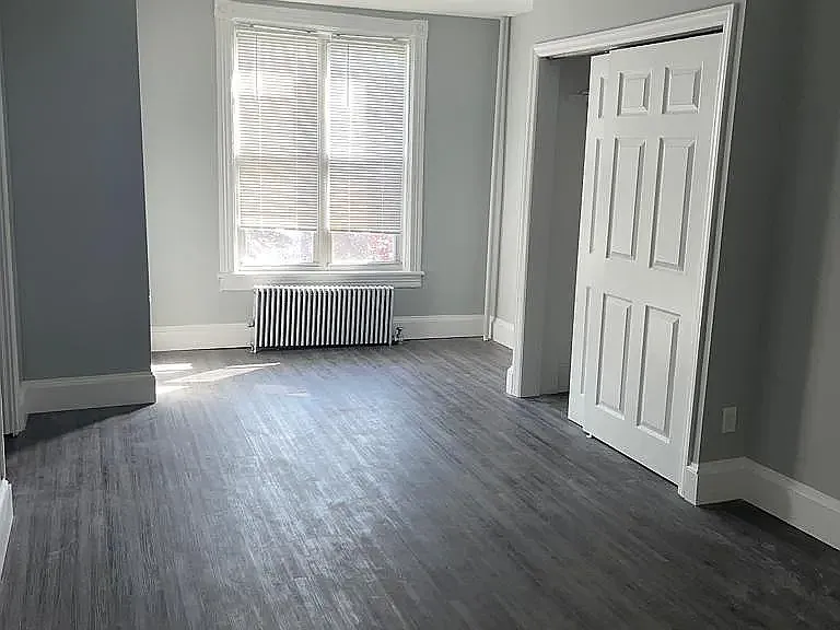 6 Grove St #2F — Photo 1