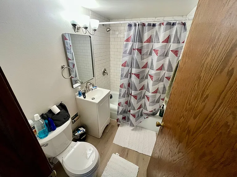 1420 N Wisconsin St — Photo 11