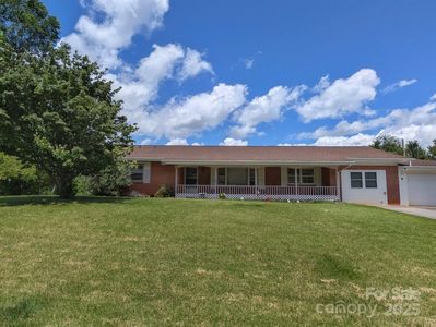 154 Lowell St, Waynesville, NC, 28786