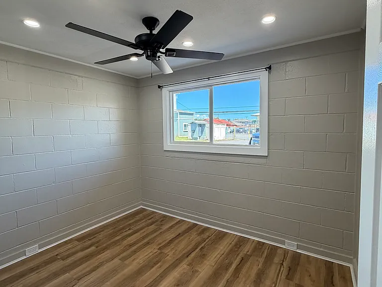 264 California Ave #4 — Photo 4