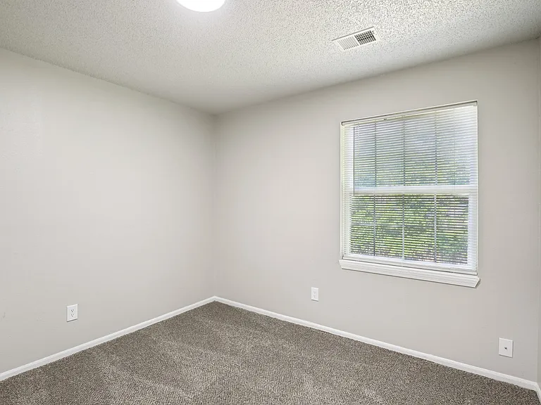 Grand Vue Townhomes — Photo 19
