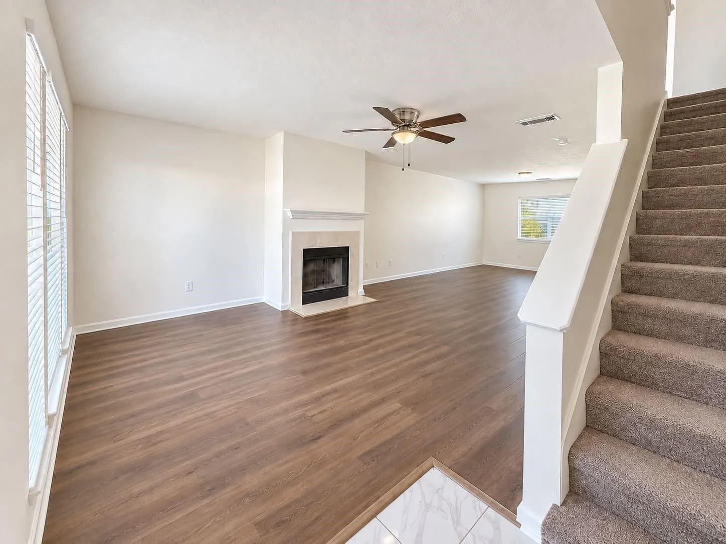 3 bed, 2.5 bath, 2128 sqft, $2,250 — Photo 3