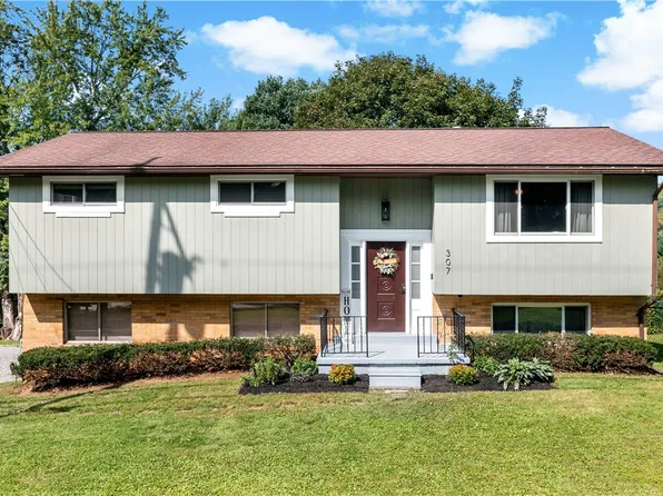 307 Mercer Rd, Harmony, PA 16037