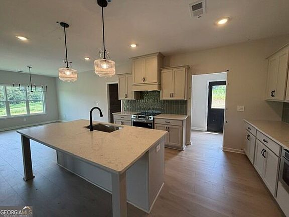5th image of 3253 W Highway 5