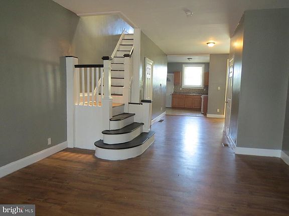 2nd image of 6020 Latona St