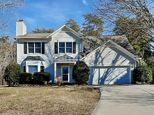 4239 Brentonshire Ln, High Point, NC 27265