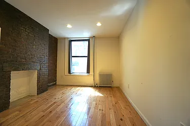 Rented by Best Apartments North Inc