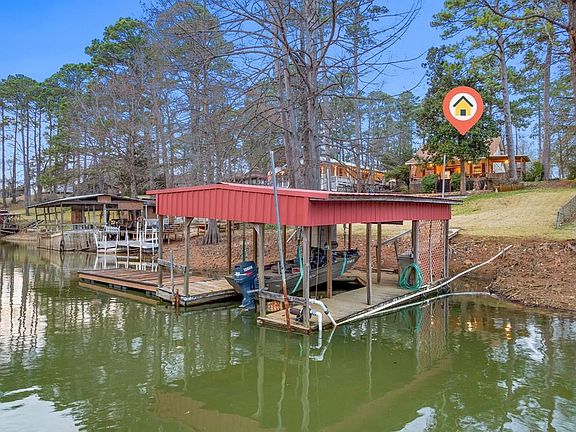 2nd image of 600 Rebel Ridge Rd