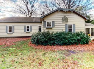 6460 136th Ave, Saugatuck, MI 49453