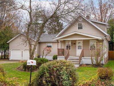 215 Jefferson St, Lorain, OH, 44052