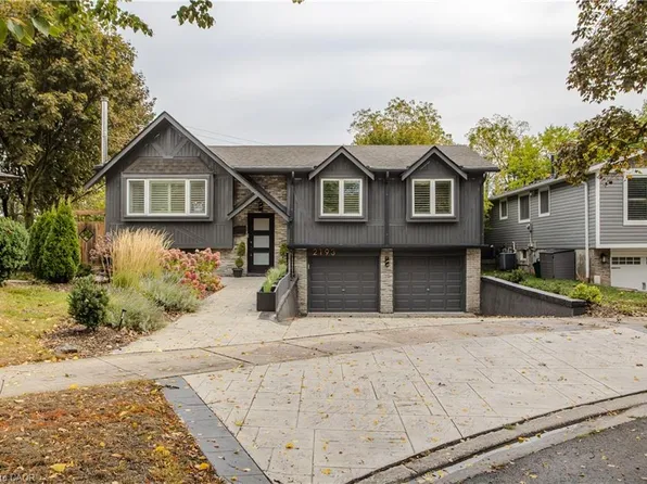 2193 Lancaster Cres, Burlington, ON L7P 3G4