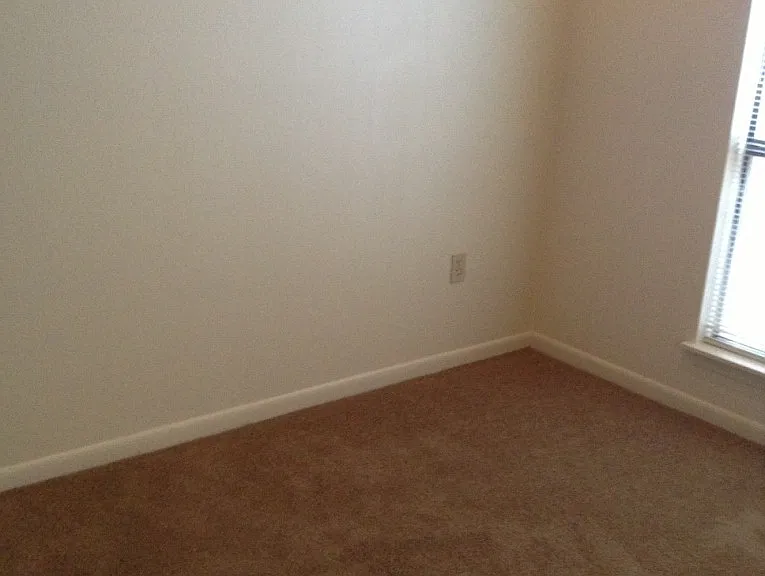 8262 Governor Dr — Photo 16