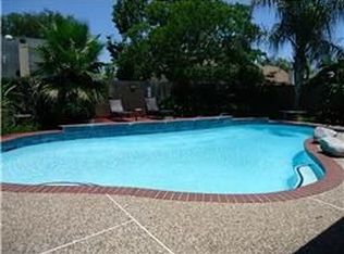 2318 Hampton Rd, League City, TX 77573