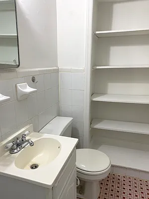 Rented by Paley Management | media 24