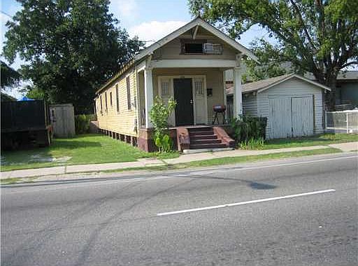 2nd image of 2356 N Robertson St