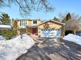 1007 Tiffany Cir, Oshawa, ON L1G 7S1