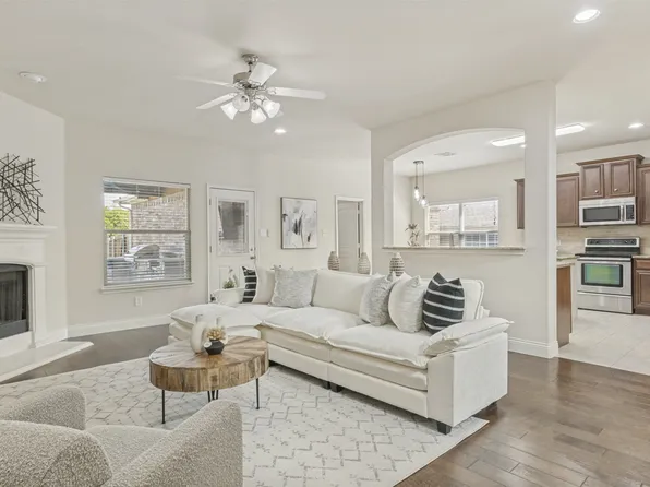 1136 Hidden Lakes Way, Rockwall, TX 75087