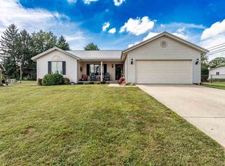 201 Timber Creek Dr, Connersville, IN 47331