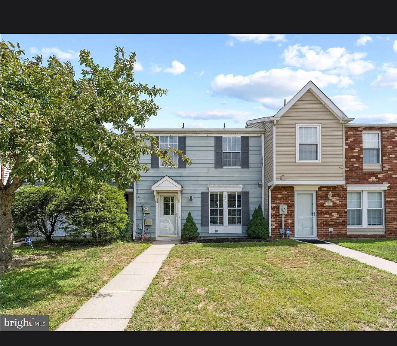 3 bed, 1120 sqft, $2,500 — Photo 1