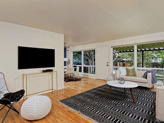 3rd image of 2970 Fairfax Street