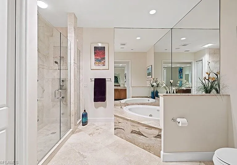 433 Crestwood Ln — Photo 20