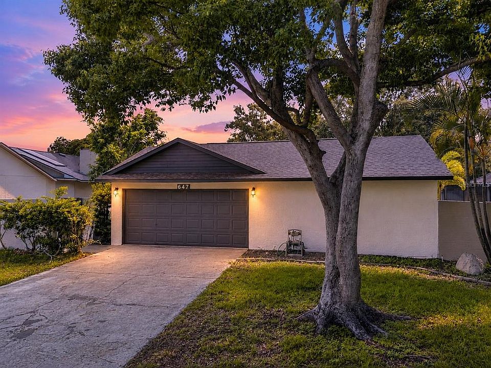 1st image of 647 BONNIE BOULEVARD