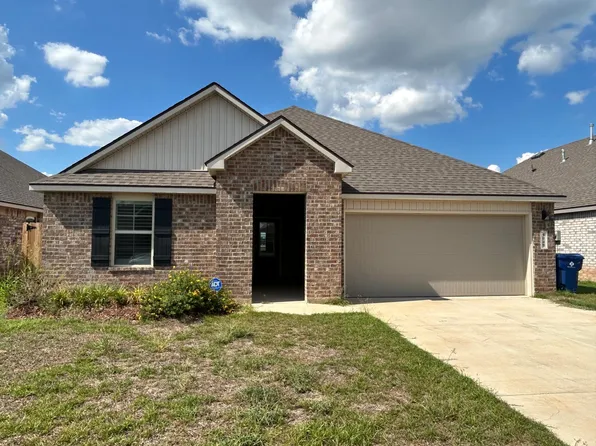 9049 Worthington Ct, Alexandria, LA 71303