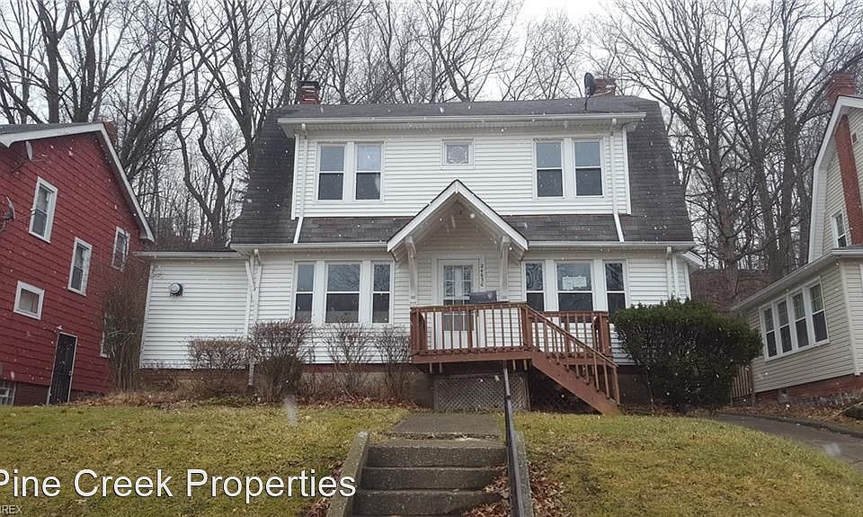 1st image of 24630 Hawthorne Dr