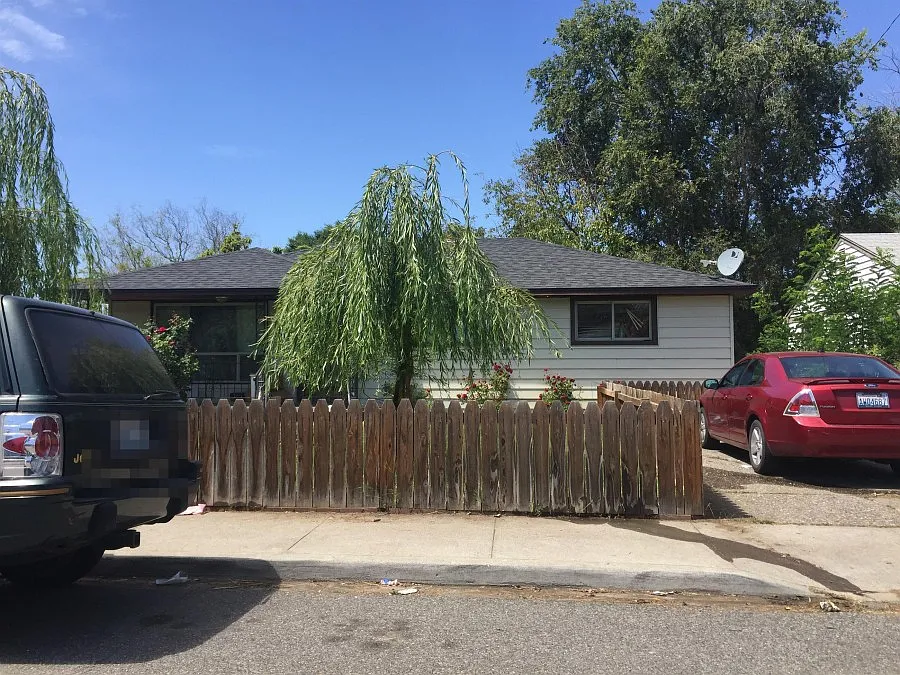 1520 N 16th Ave photo 1