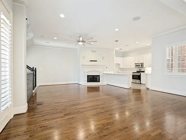 3967 Travis St — Photo 8