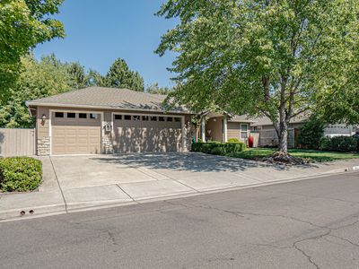 3523 Alderwood Dr, Medford, OR, 97504