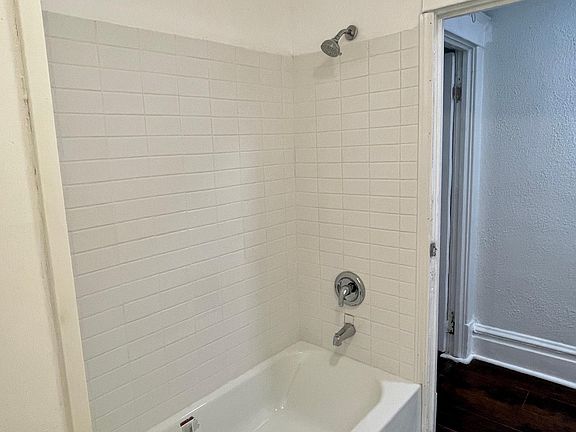 5th image of 1909 State St Floor 2