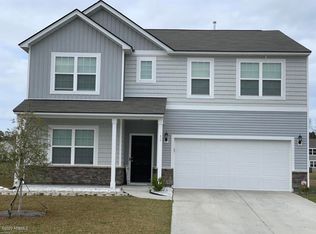12 Wando Pl, Beaufort, SC 29906