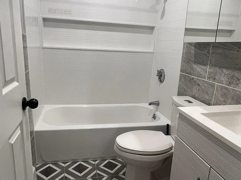 379 Huse Rd #37 — Photo 14