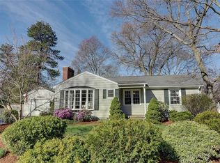 15 Bullock Ave, Barrington, RI 02806