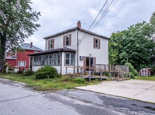 7 Douglas St, Sanford, ME 04073