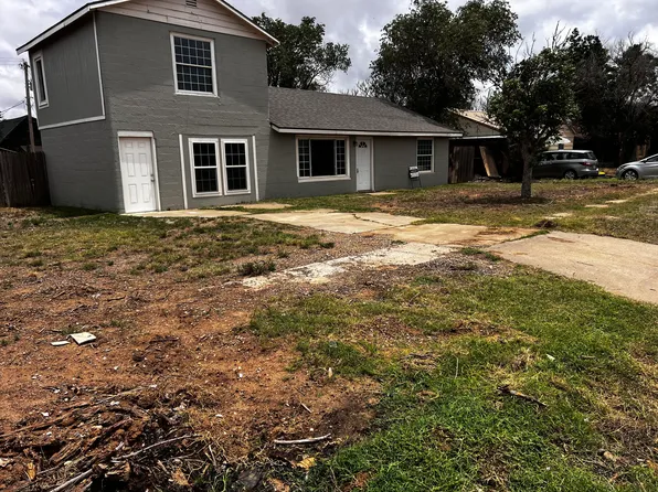 612 Lawrence St, Anton, TX 79313
